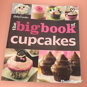 The big book of cupcakes